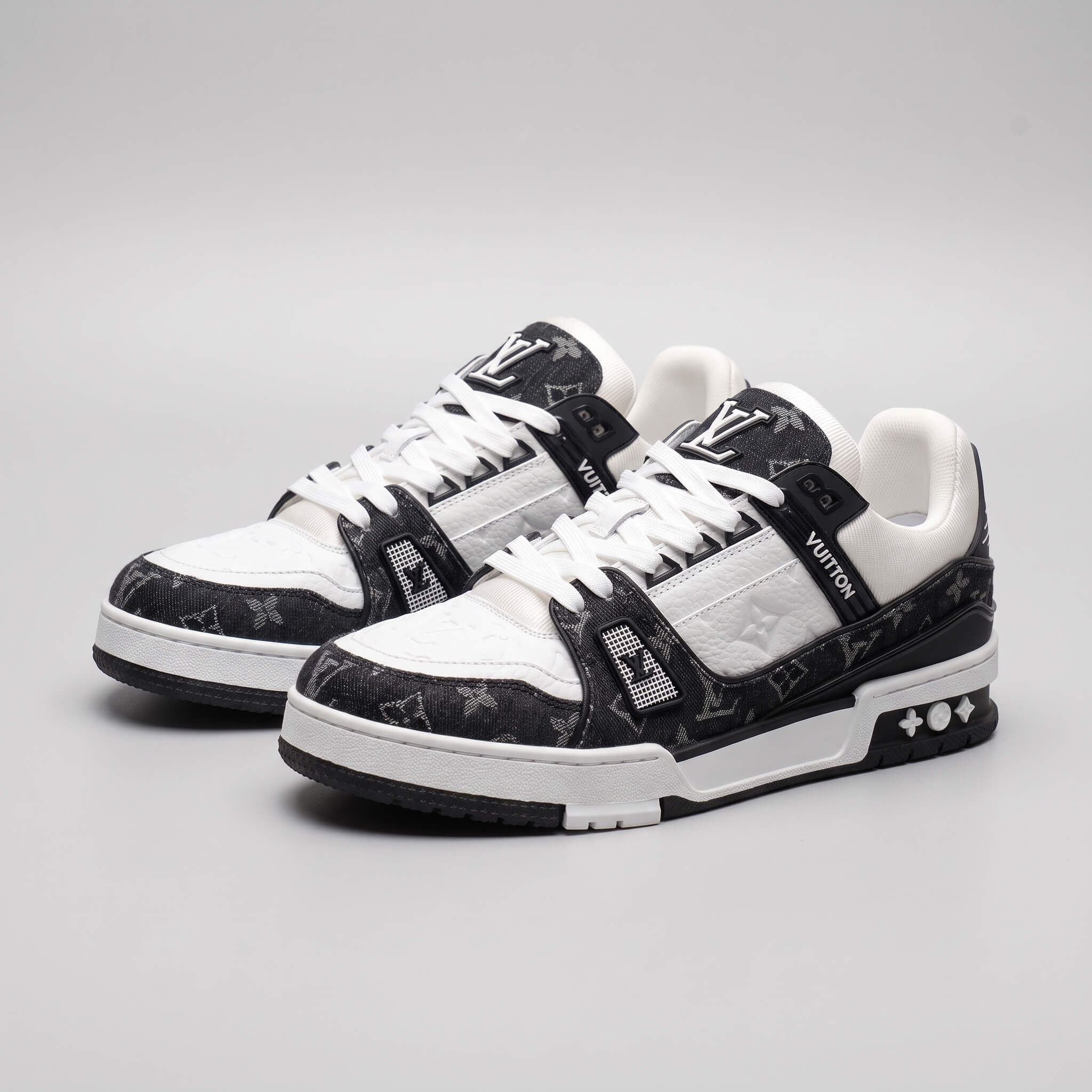 LV Trainer – Black